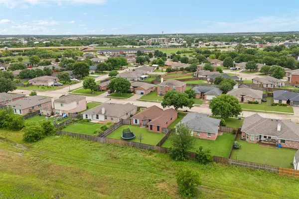 Burleson, TX 76028,419 NW Murphy Road