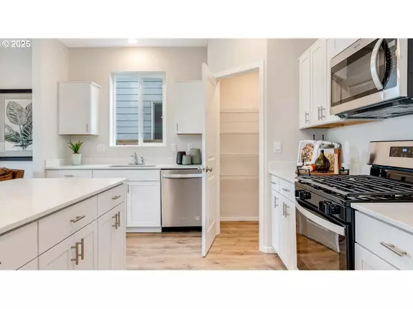 Woodburn, OR 97071,2790 Mallard LN