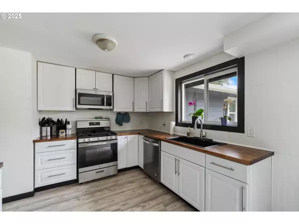Warrenton, OR 97146,567 NW CEDAR CT
