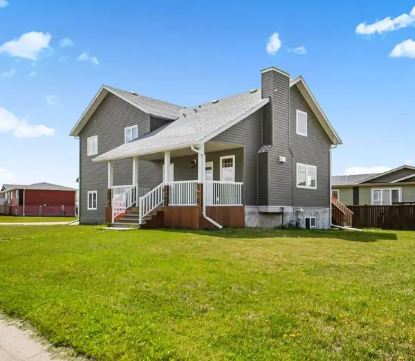 5202 53 AVE,  Valleyview,  AB T0H 3N0