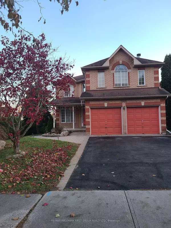 Pickering, ON L1V 6T1,1905 Pine Grove AVE