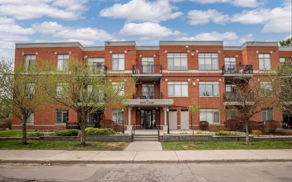950 Marguerite AVE #107, Overbrook - Castleheights And Area, ON K1K 3T8