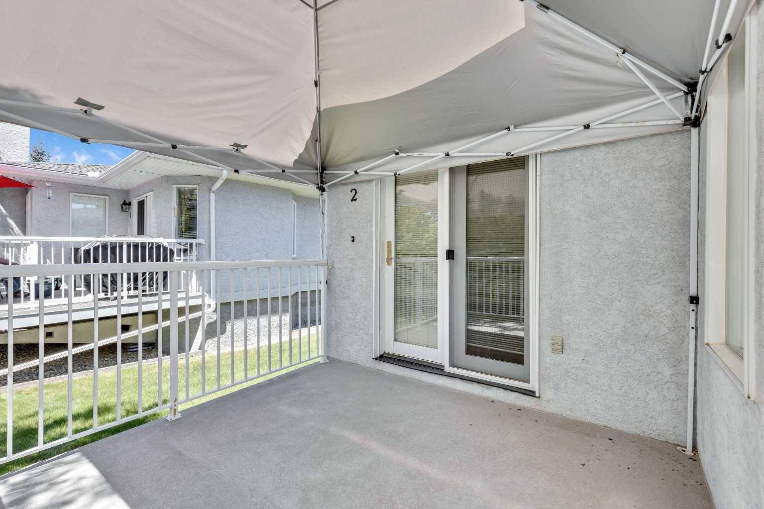 Cochrane, AB T4C 1X1,8 Riverview CIR S #2