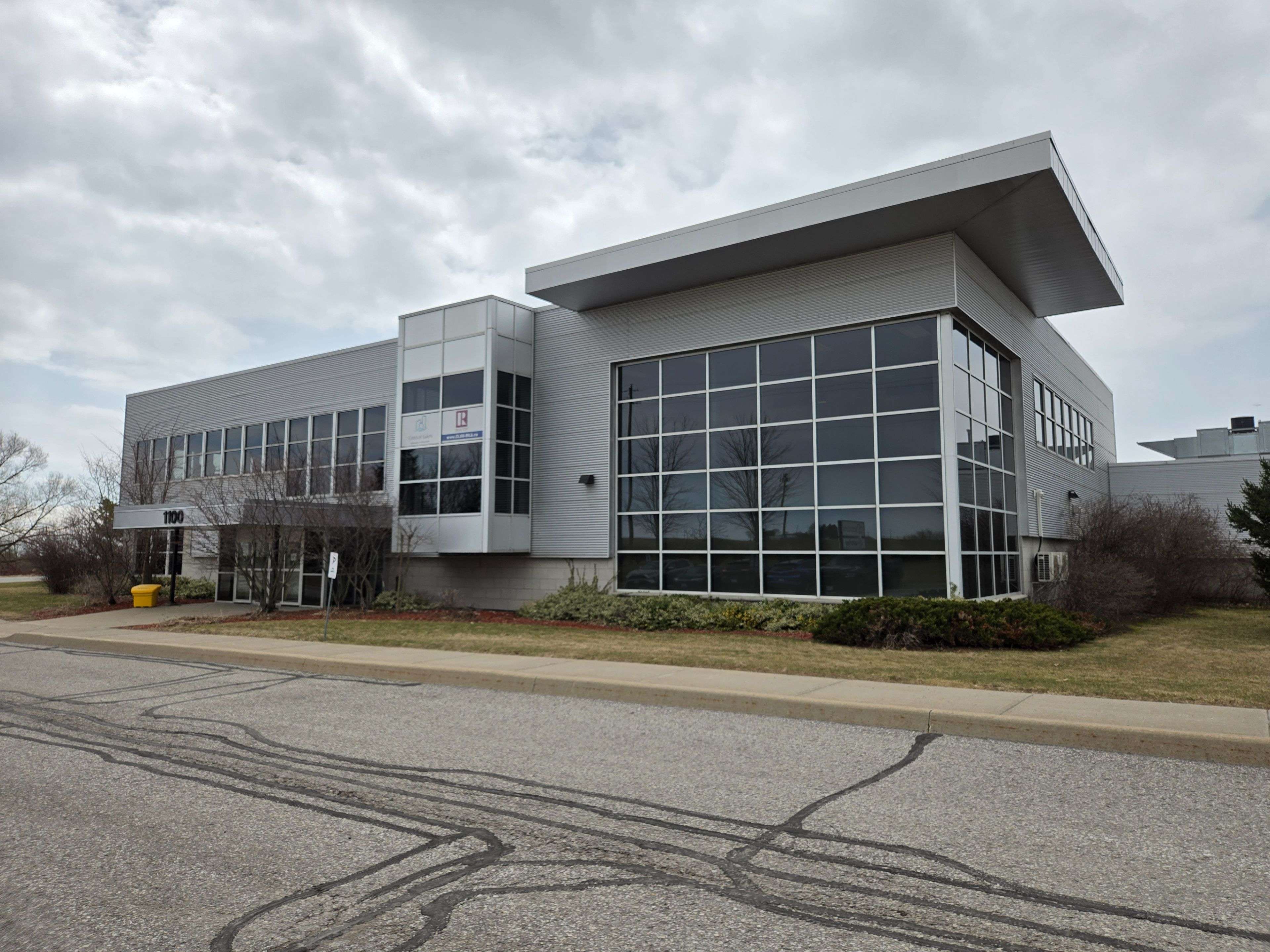 1100 Bennett RD #201, Clarington, ON L1C 3K5