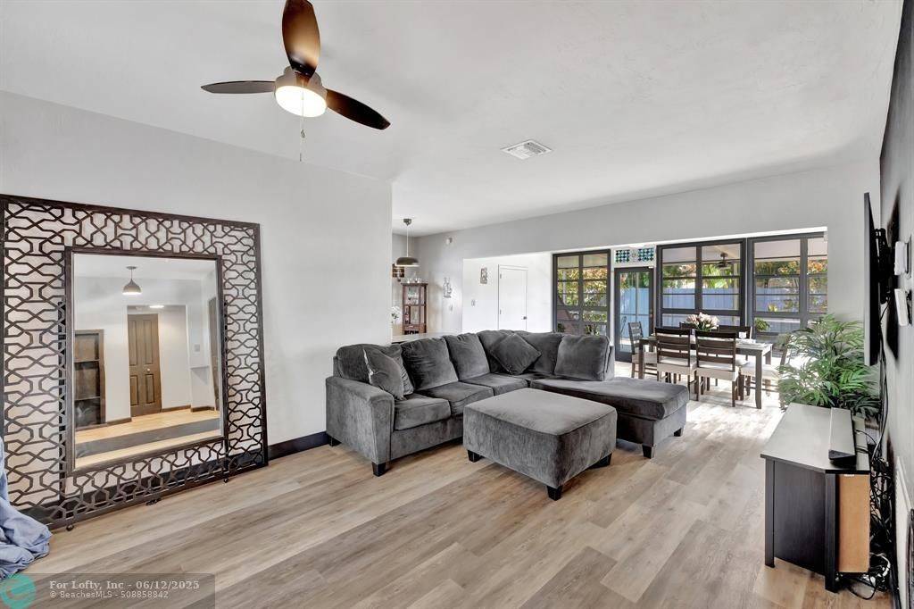 Fort Lauderdale, FL 33315,1228 SW 9th Ave