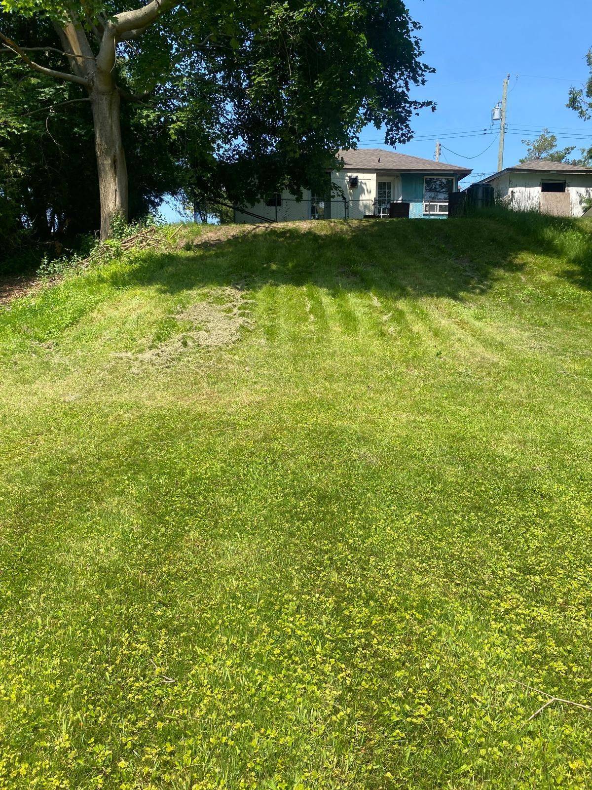 Georgina, ON L0E 1N0,164 Riverbank DR