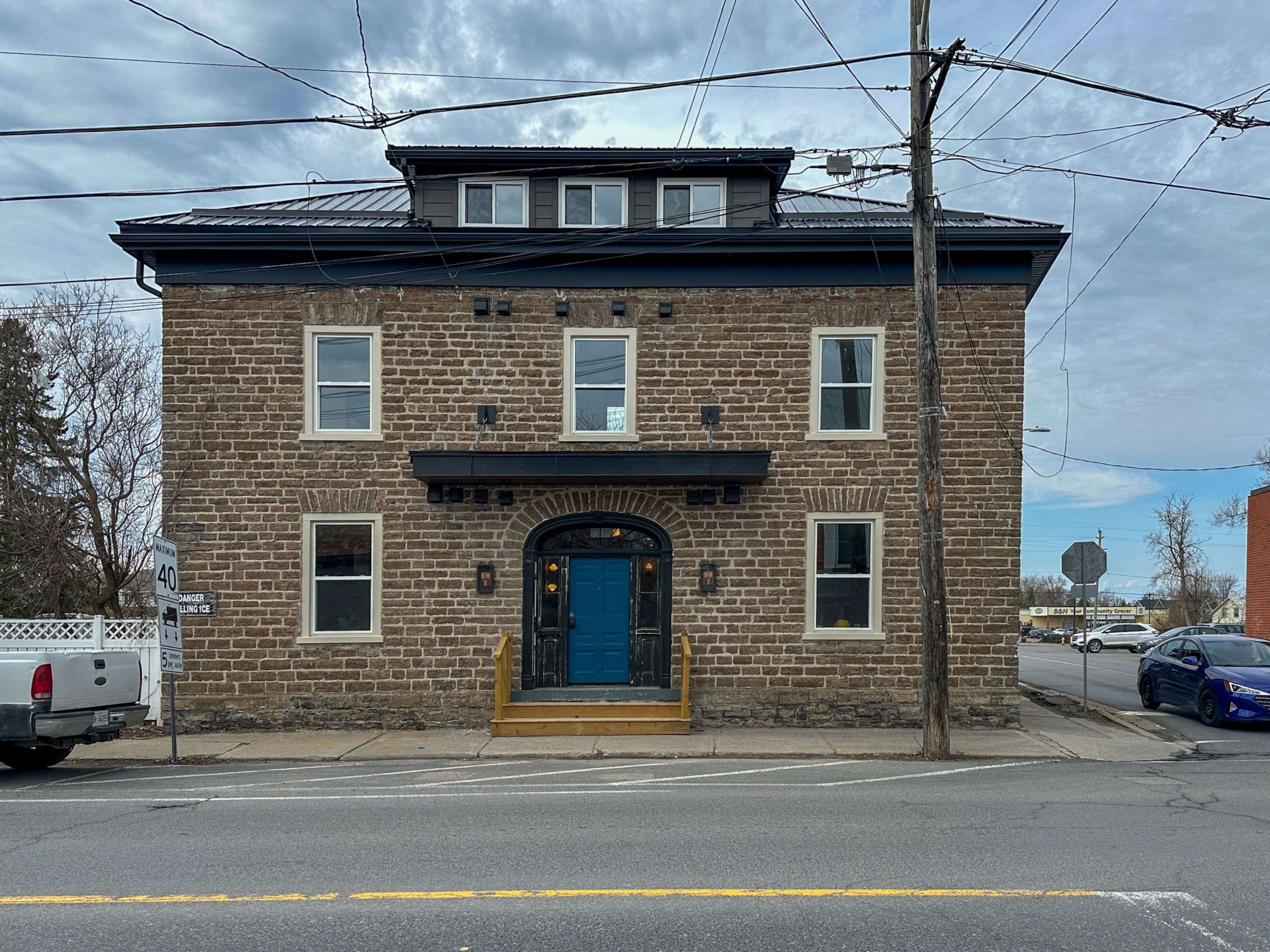 5 Clothier ST W #107, North Grenville, ON K0G 1J0