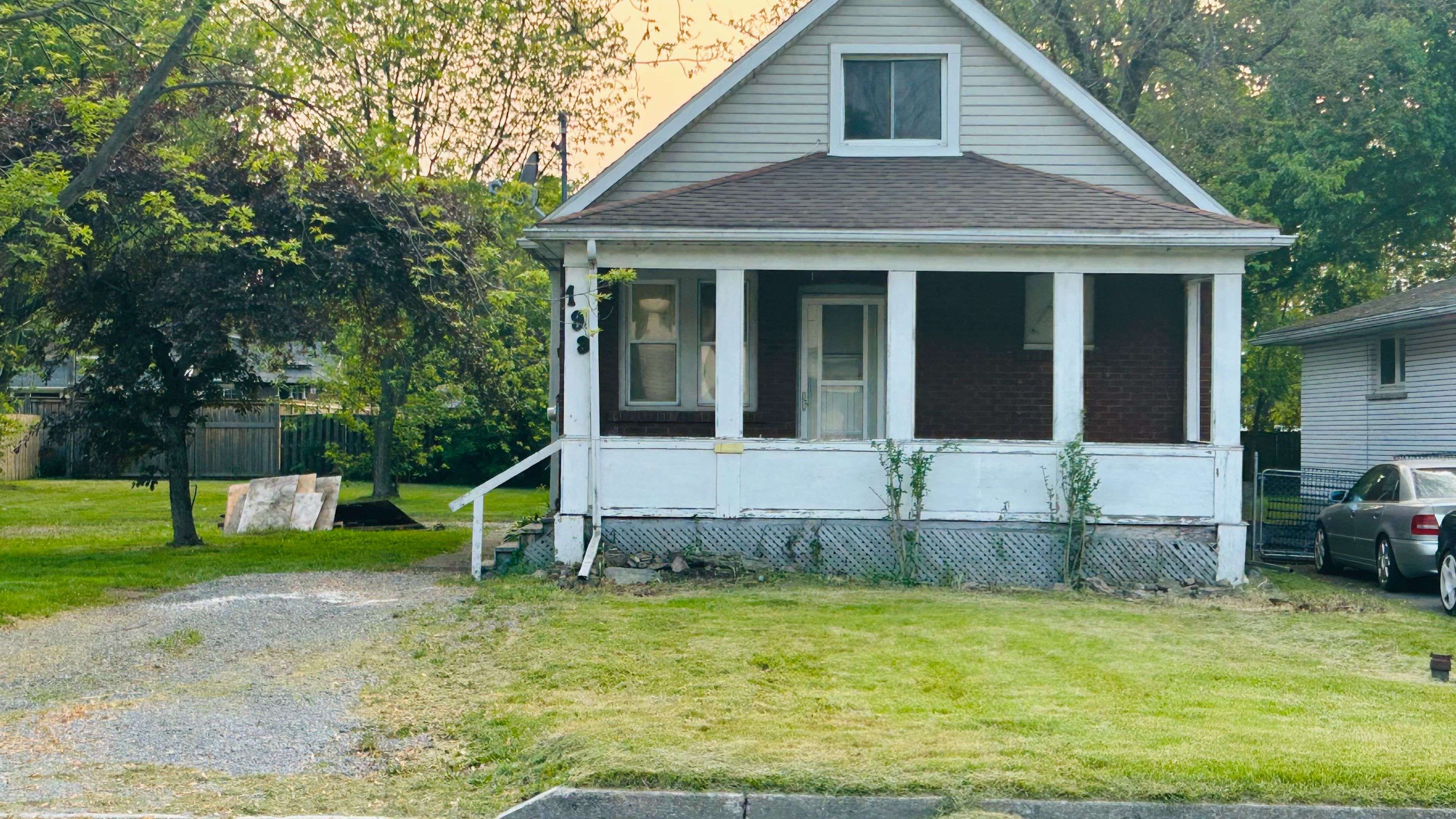 193 Central AVE, Fort Erie, ON L2A 3S8