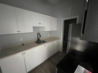 Owen Sound, ON N4K 2H3,844 2nd AVE E