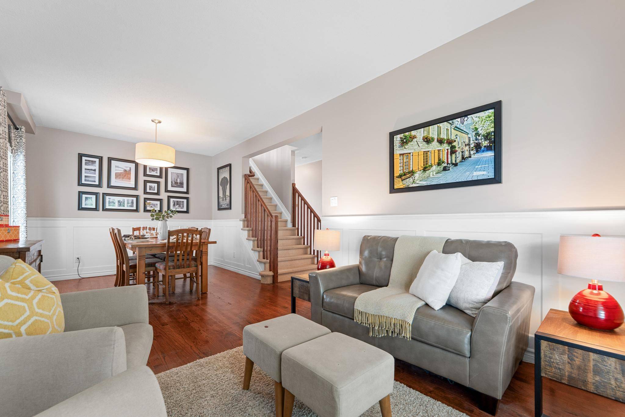 Orleans - Convent Glen And Area, ON K1W 0C2,182 Felicity CRES