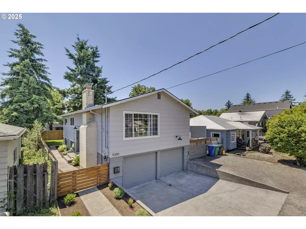 Portland, OR 97206,5300 SE HENDERSON ST