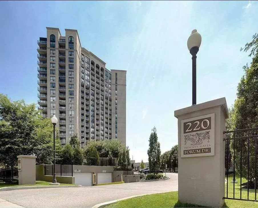 Mississauga, ON L4Z 4K1,220 Forum DR #203
