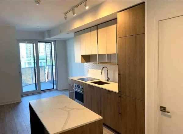 Toronto C14, ON M2N 0L4,15 Holmes AVE #507