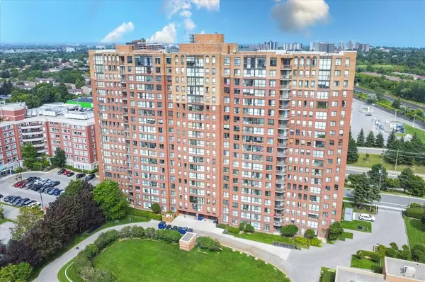 330 Mccowan RD #1102, Toronto E08, ON M1J 3N3