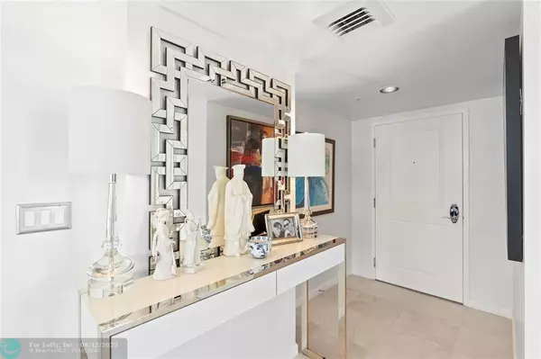 Fort Lauderdale, FL 33312,600 W Las Olas Blvd #1103S