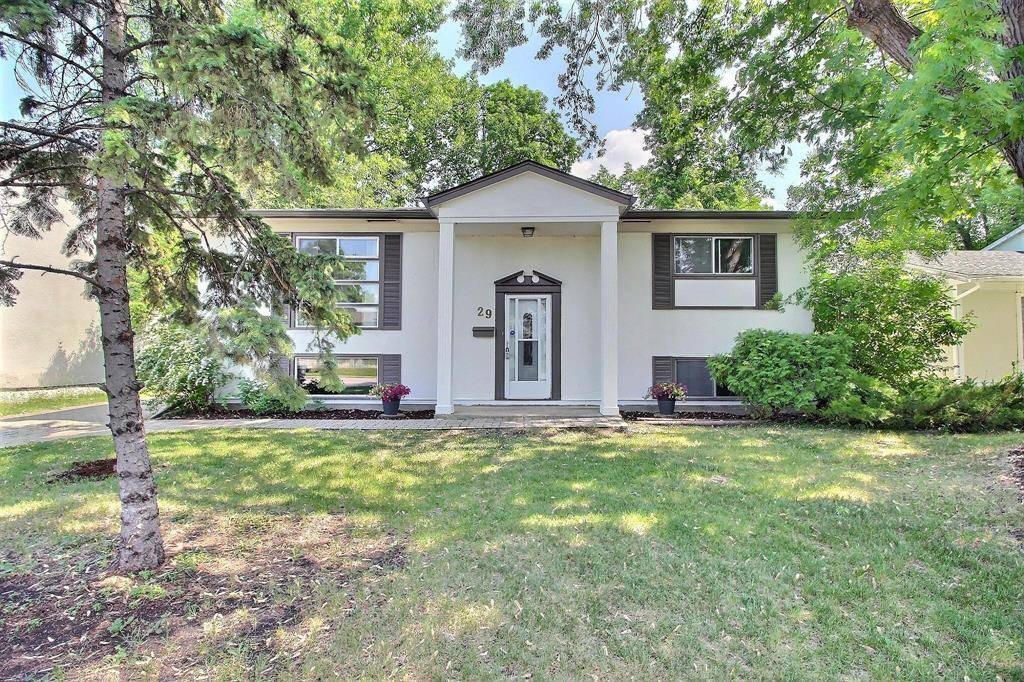29 Valley View DR, Winnipeg, MB R2Y 0R5