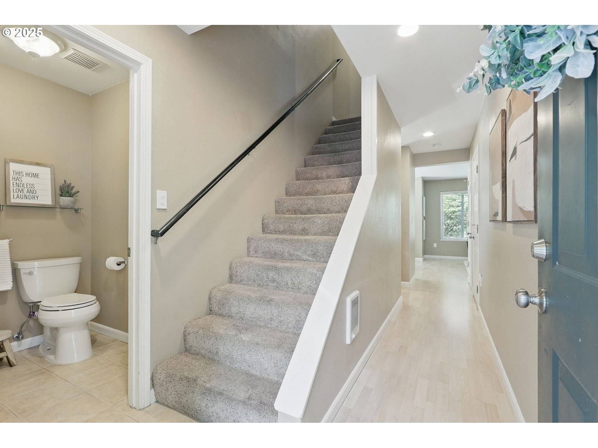 Tualatin, OR 97062,7167 SW SAGERT ST #101