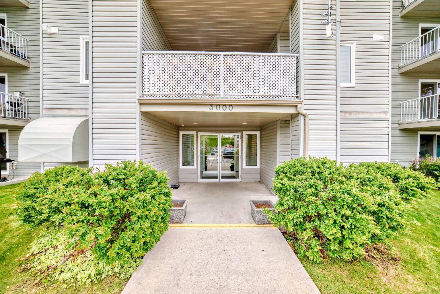 604 8th ST #3210, Airdrie, AB T4B 2W4