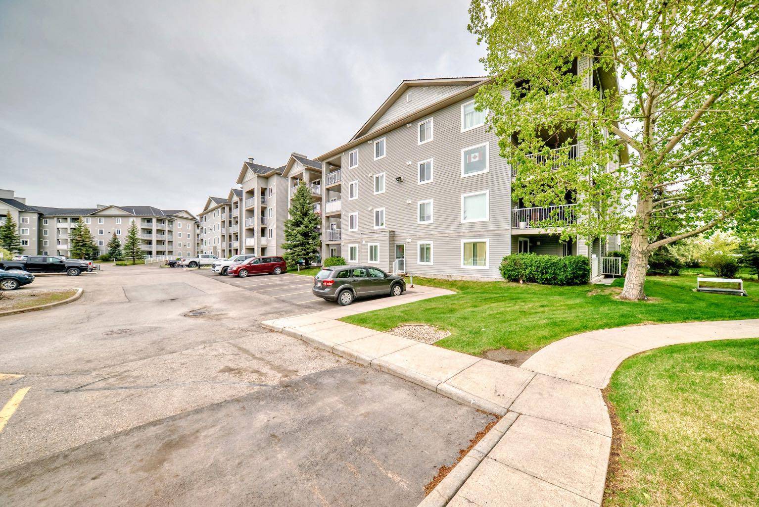 Airdrie, AB T4B 2W4,604 8th ST #3210