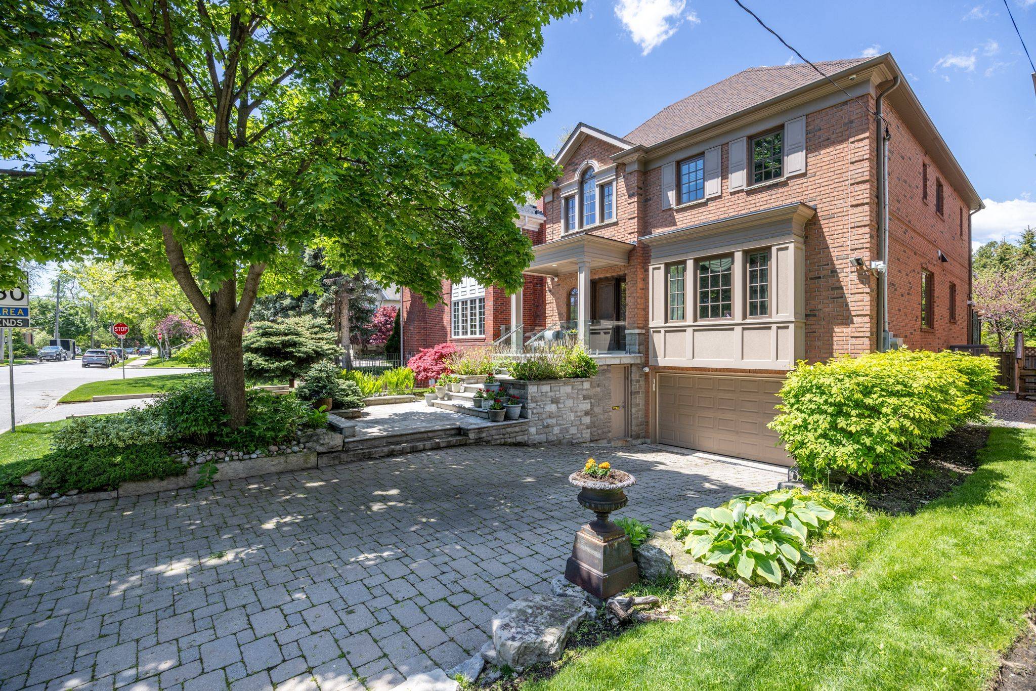514 Brookdale AVE, Toronto C04, ON M5M 1R7