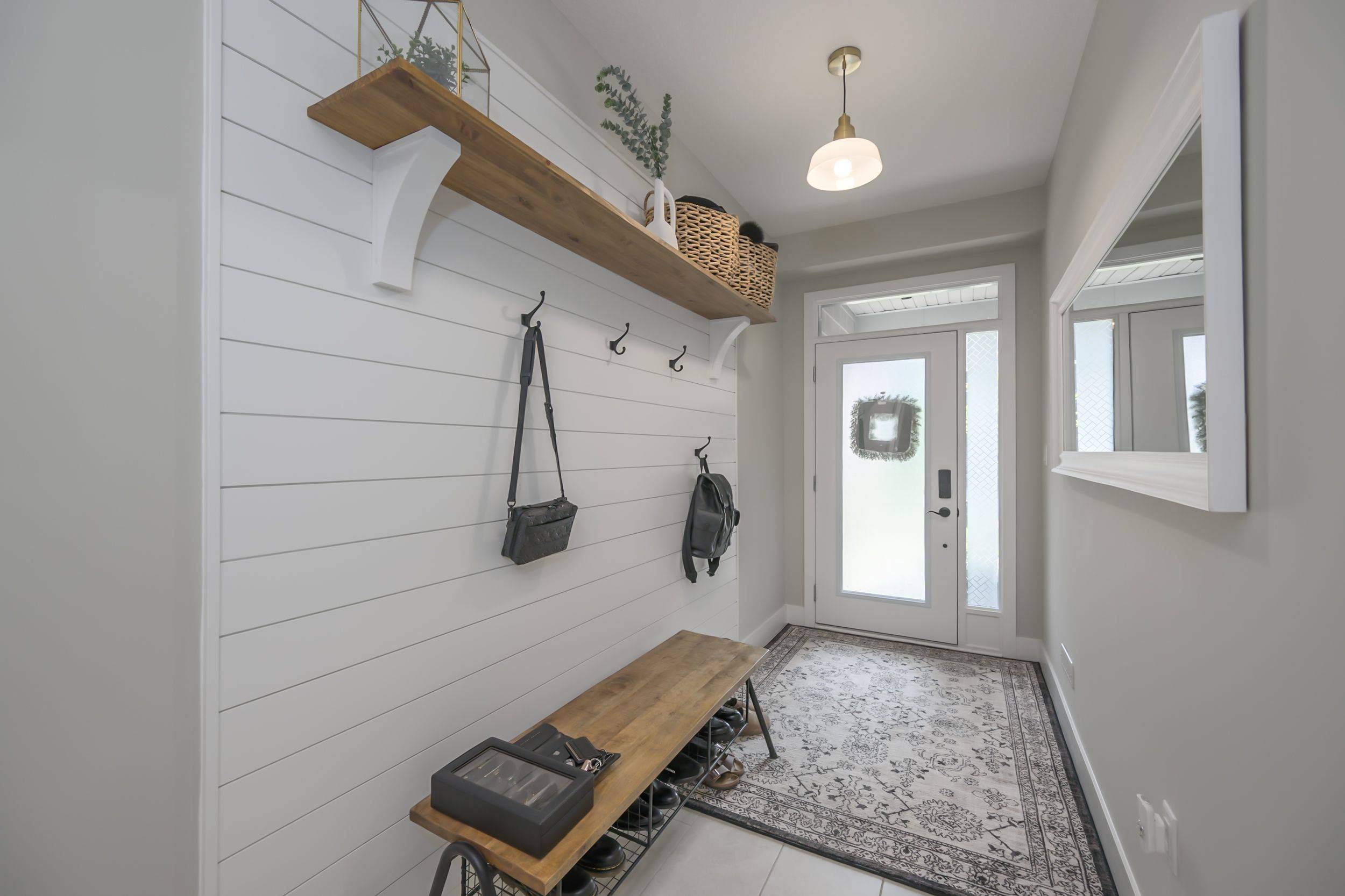 London East, ON N5V 0C5,177 Edgevalley RD #39