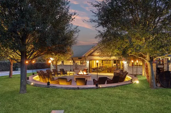 230 Lilac Lane, Southlake, TX 76092