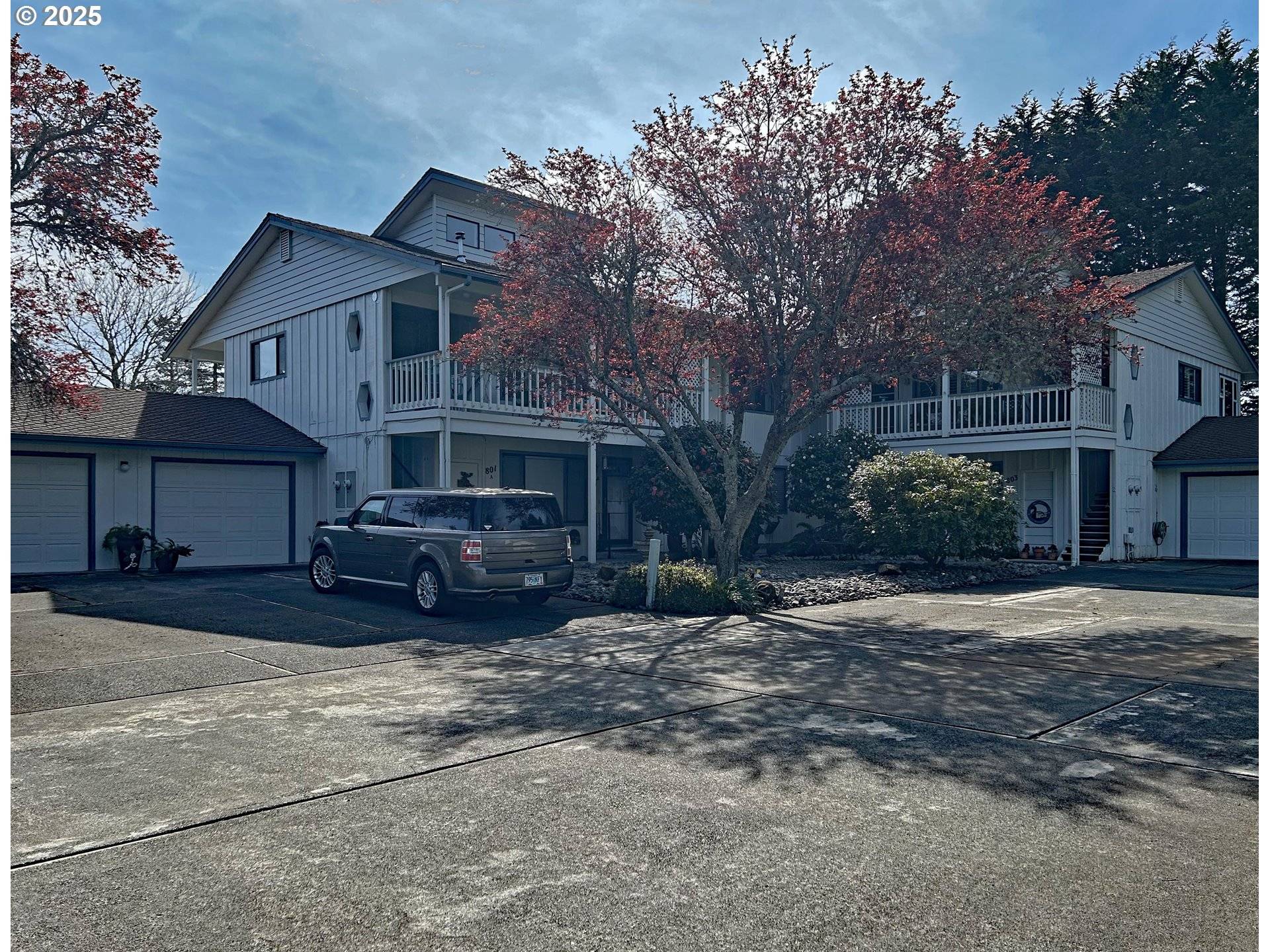 Brookings, OR 97415,801 BROOKHAVEN DR #1B