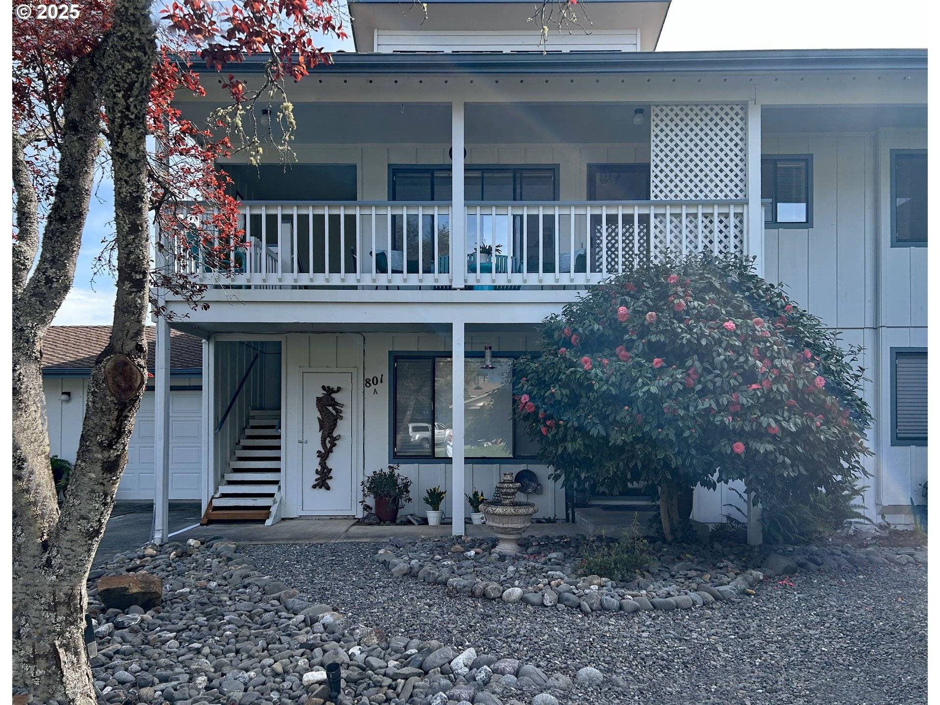 Brookings, OR 97415,801 BROOKHAVEN DR #1B