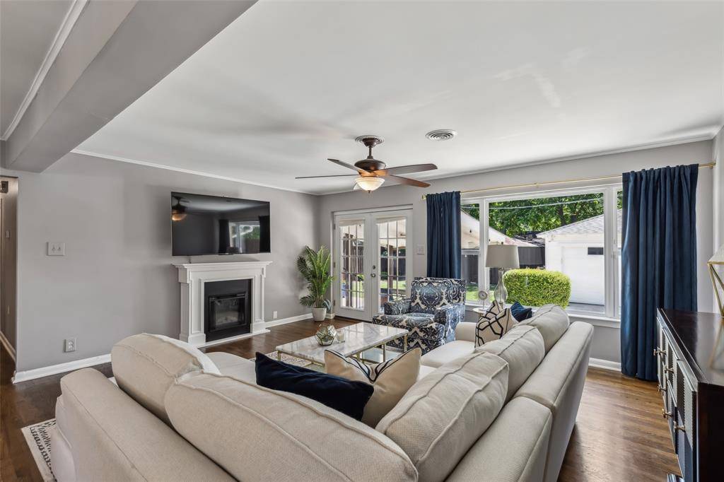 Dallas, TX 75238,9309 Lynbrook Drive
