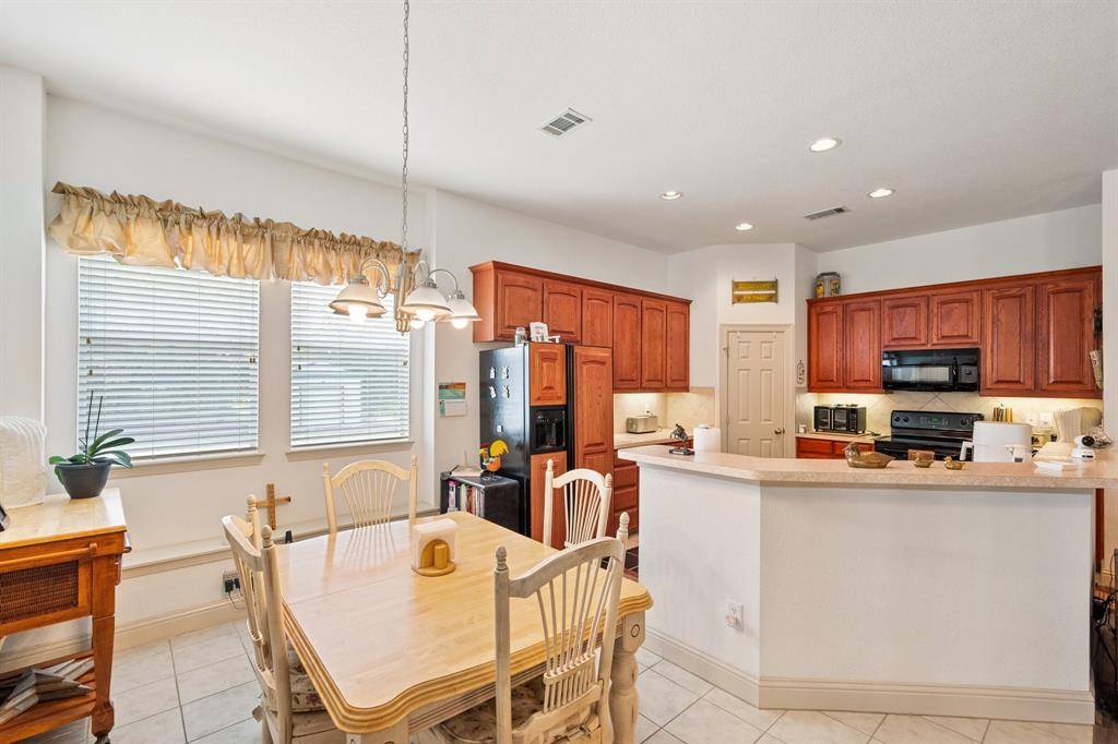 Justin, TX 76247,2109 County Road 4522