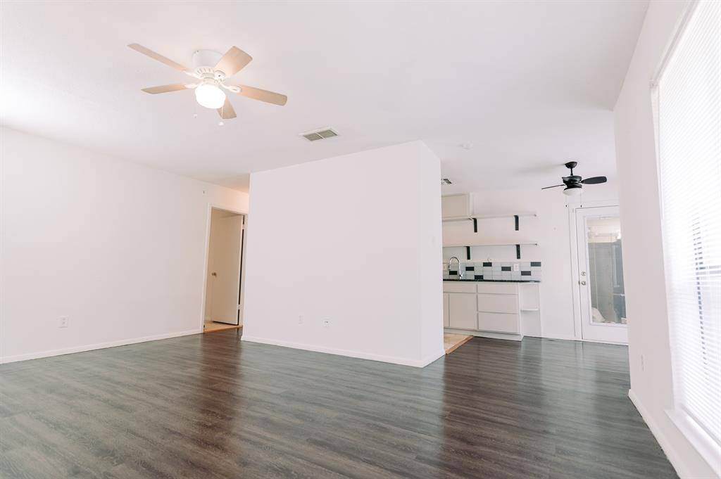 Dallas, TX 75214,6646 E Lovers Lane #301