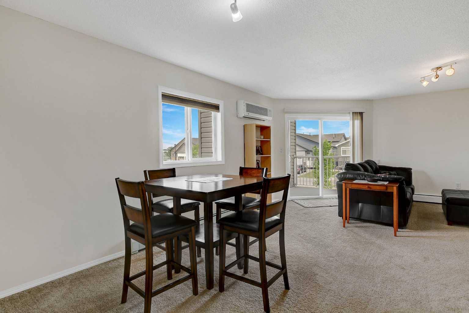 Grande Prairie, AB T8V 0P3,11240 104 AVE #214