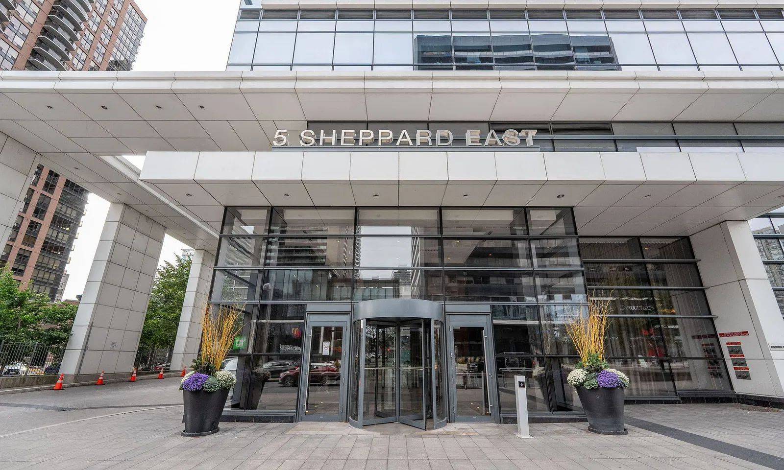 Toronto C14, ON M2N 0G4,5 Sheppard AVE E #2324