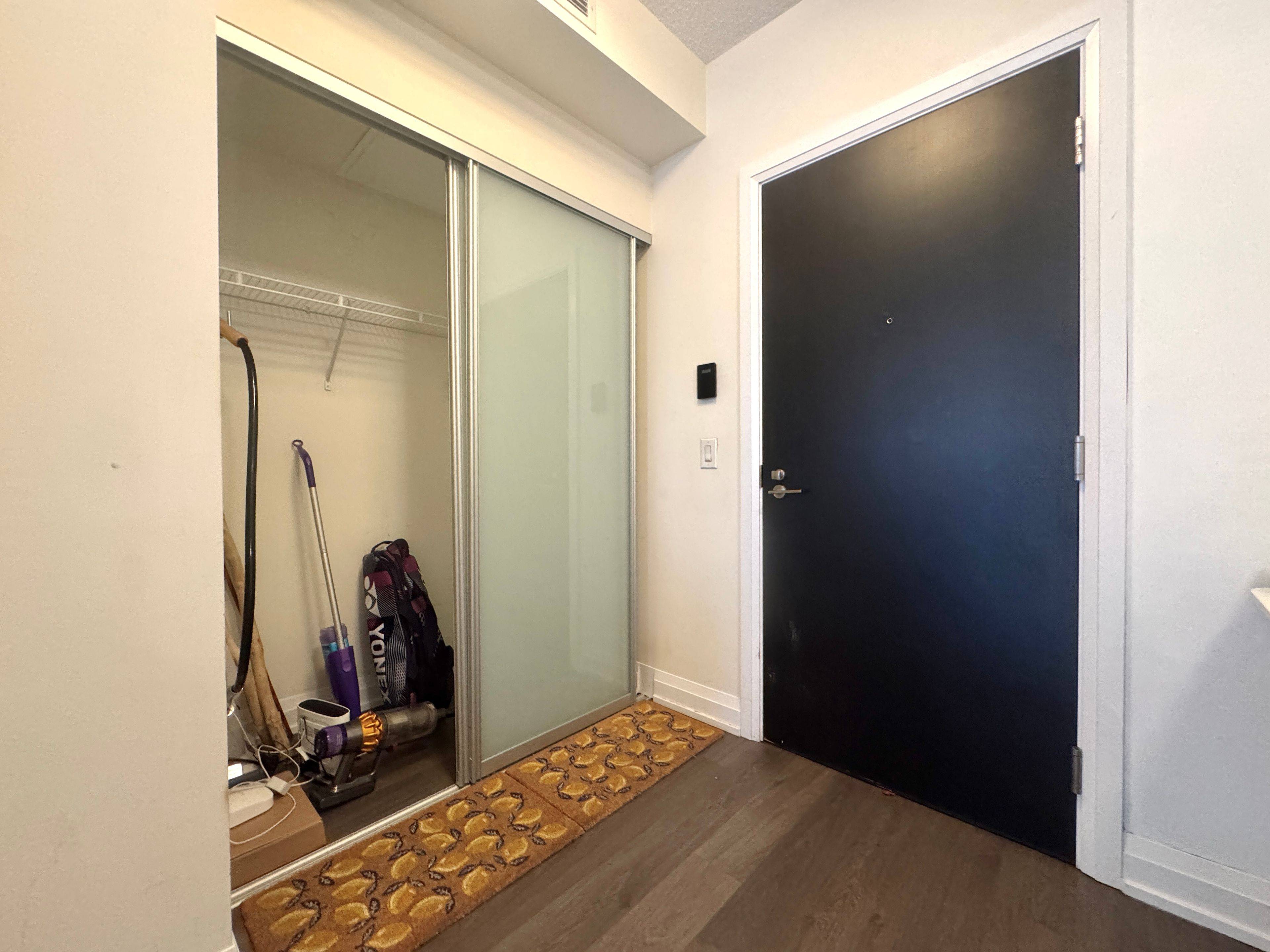 Toronto C14, ON M2N 0G4,5 Sheppard AVE E #2324
