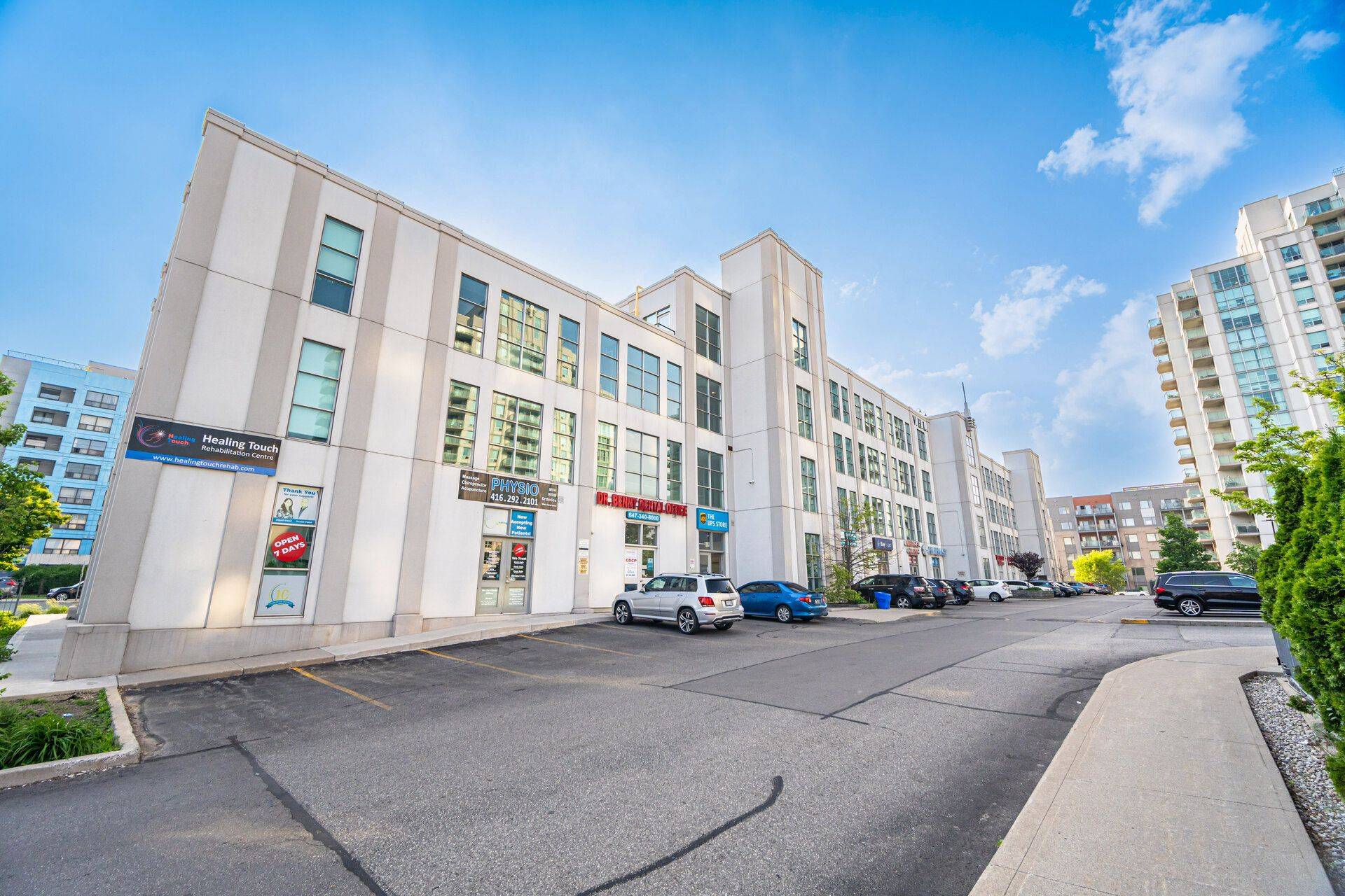 1585 Markham RD #111, Toronto E11, ON M1B 2W1