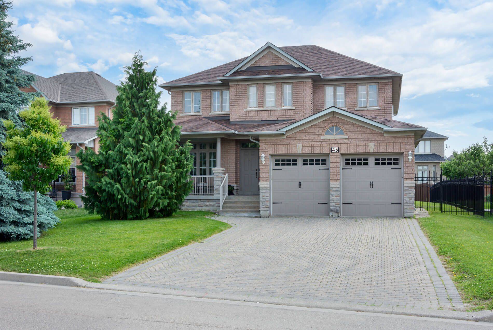 45 Windrose CT, Vaughan, ON L4L 9G9