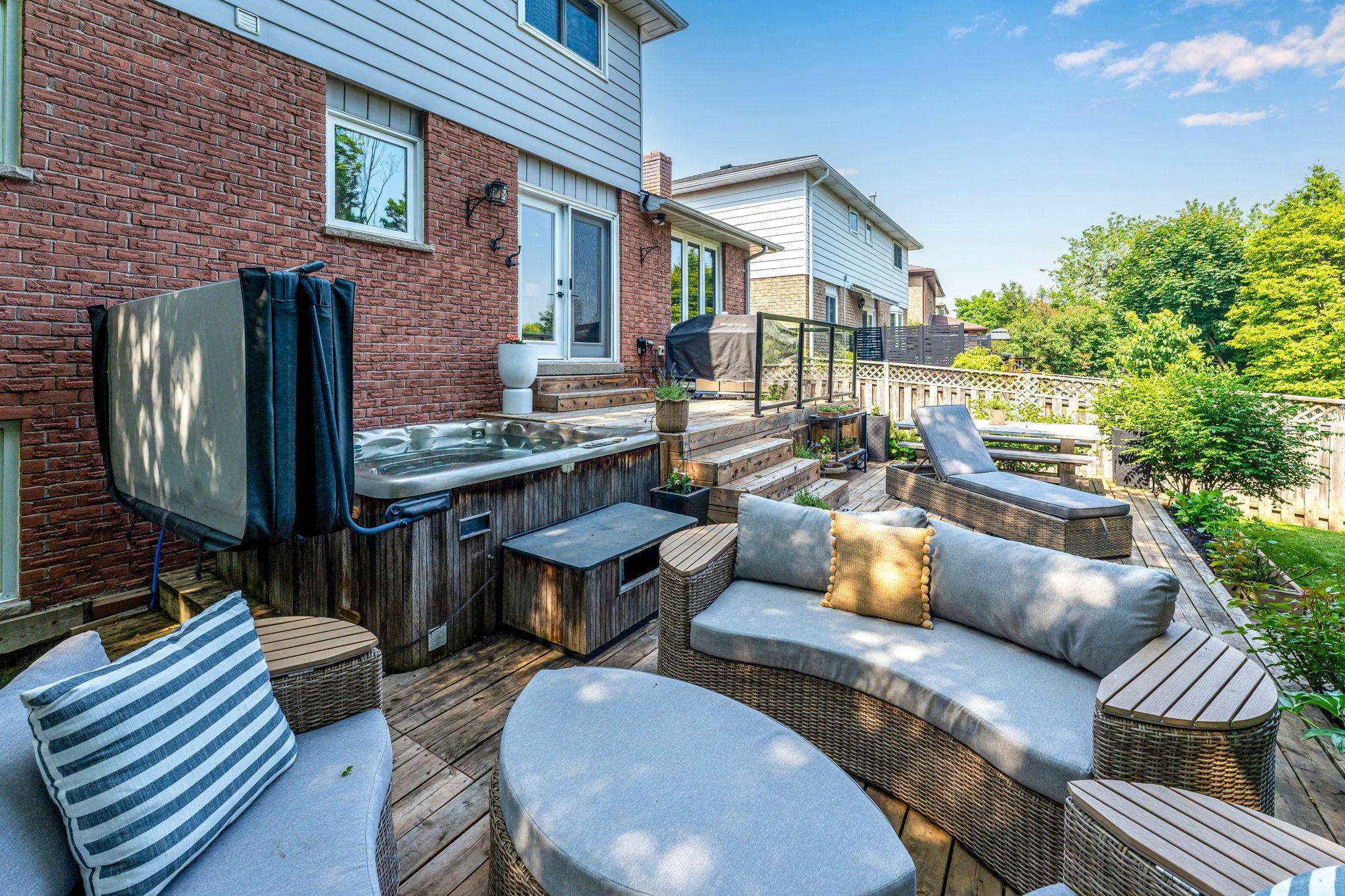 Bradford West Gwillimbury, ON L3Z 2N3,123 Imperial CRES