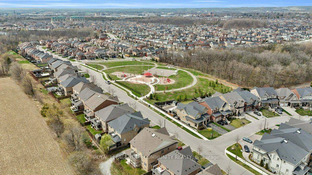 Whitchurch-stouffville, ON L4A 0H8,178 Gar Lehman AVE
