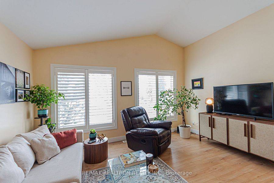 Brock, ON L0E 1E0,12 Lynn CRES