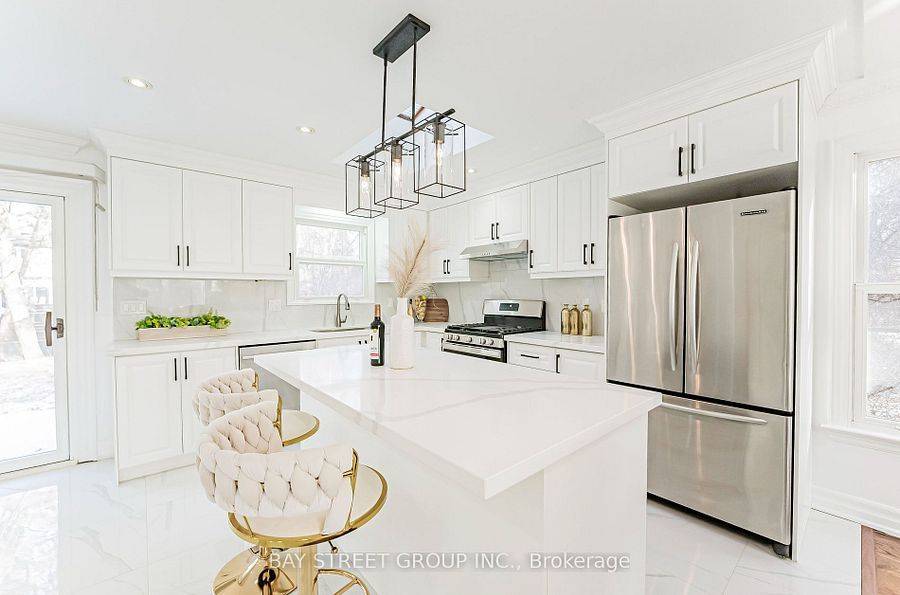 Markham, ON L3R 1N5,34 Ferrah ST