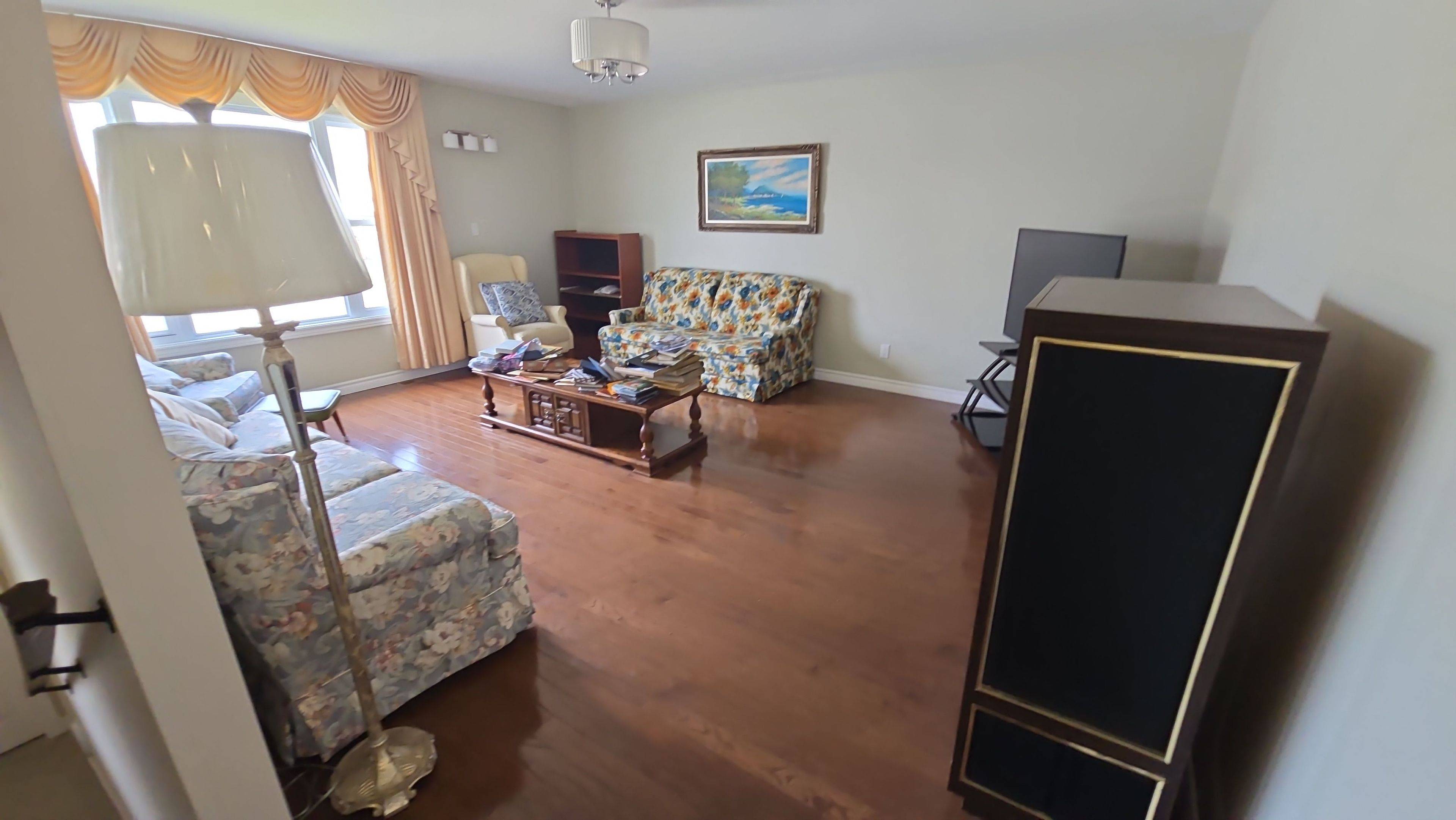 Timmins, ON P4N 1H0,21 Quebec AVE