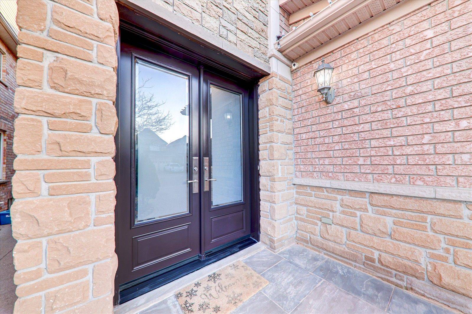 Brampton, ON L6S 6H7,62 Saffron CRES