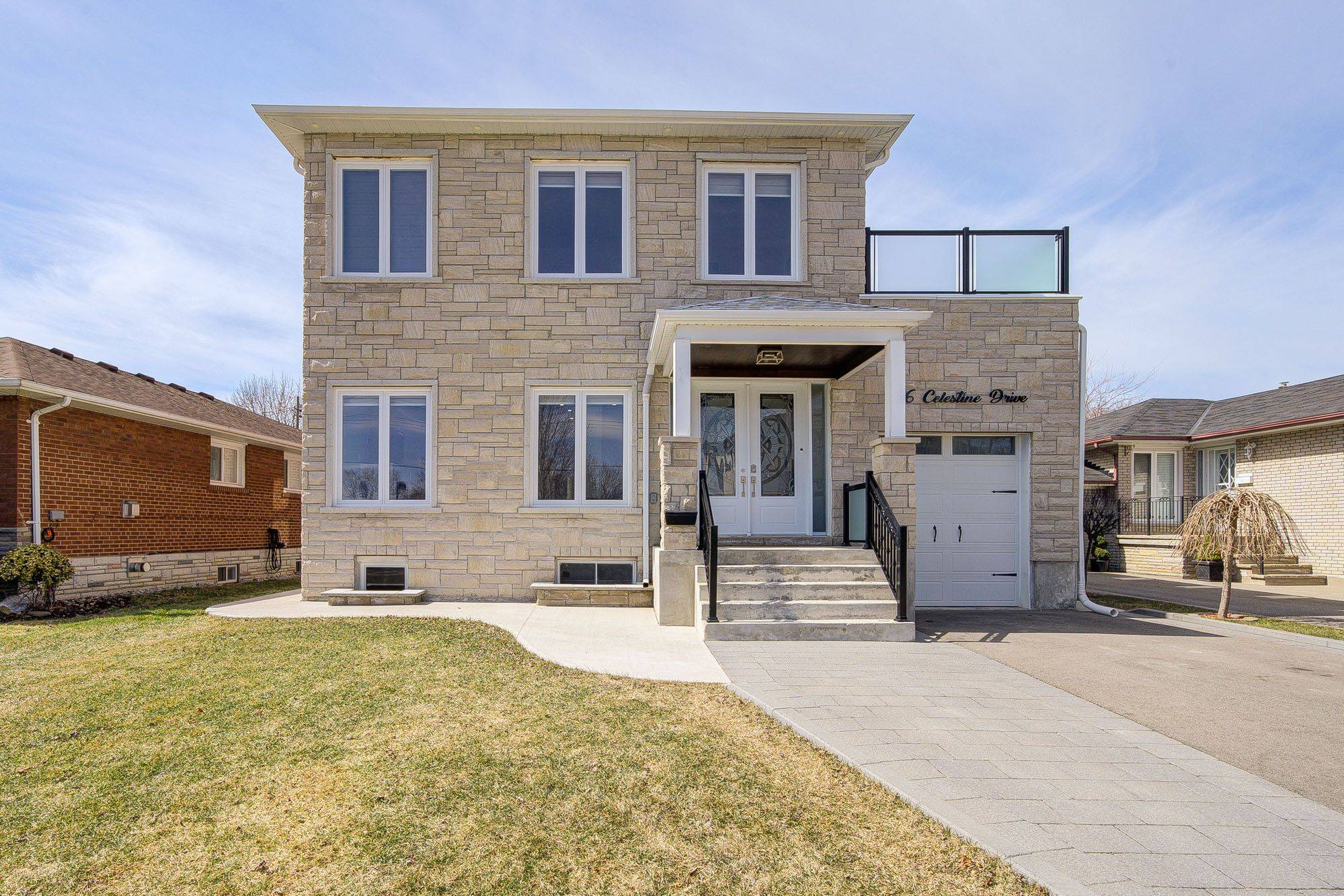 Toronto W09, ON M9R 3N9,106 Celestine DR