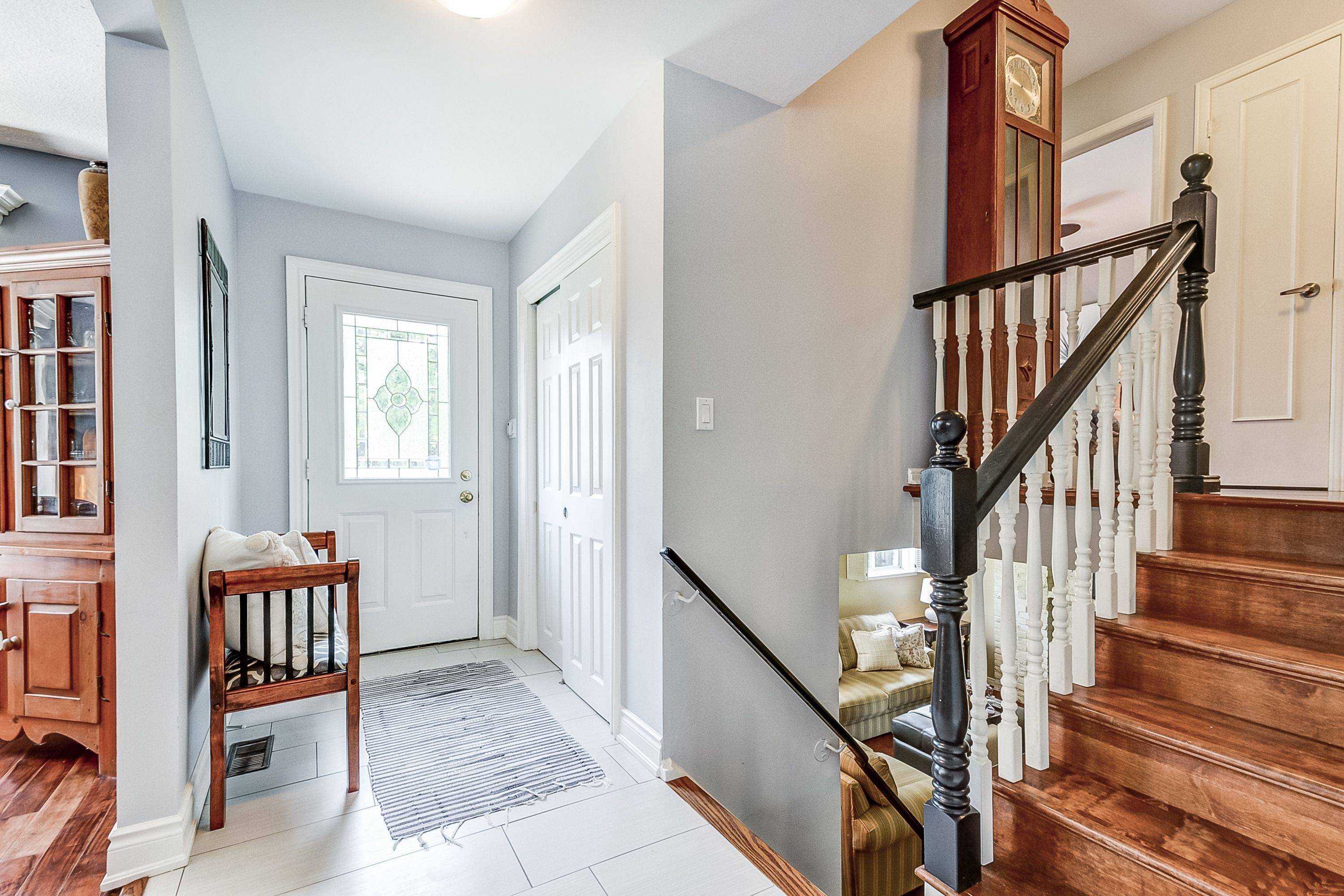 Burlington, ON L7L 3C1,5203 Broughton CRES