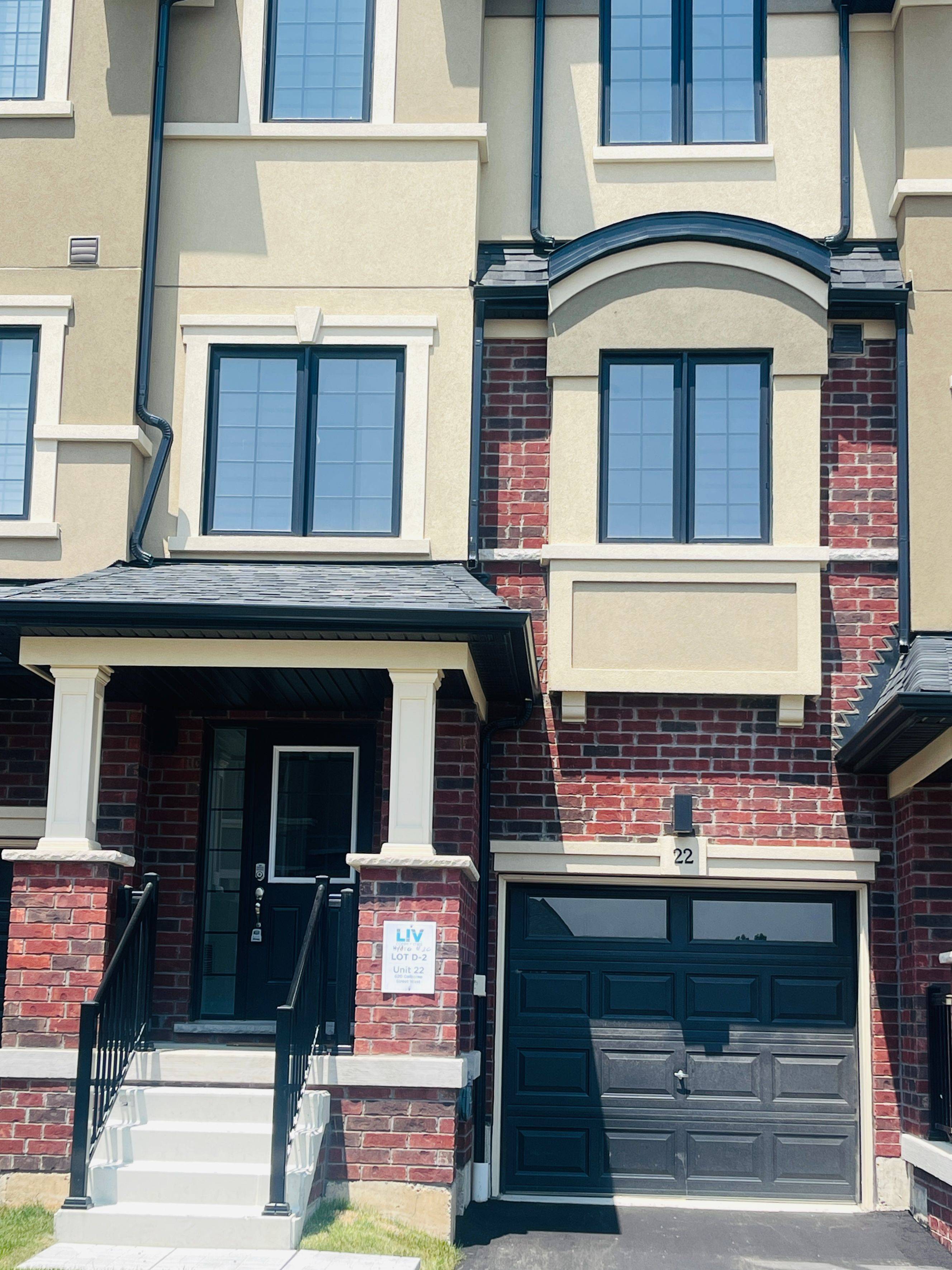 Brantford, ON N3T 0Y1,620 Colborne ST #22