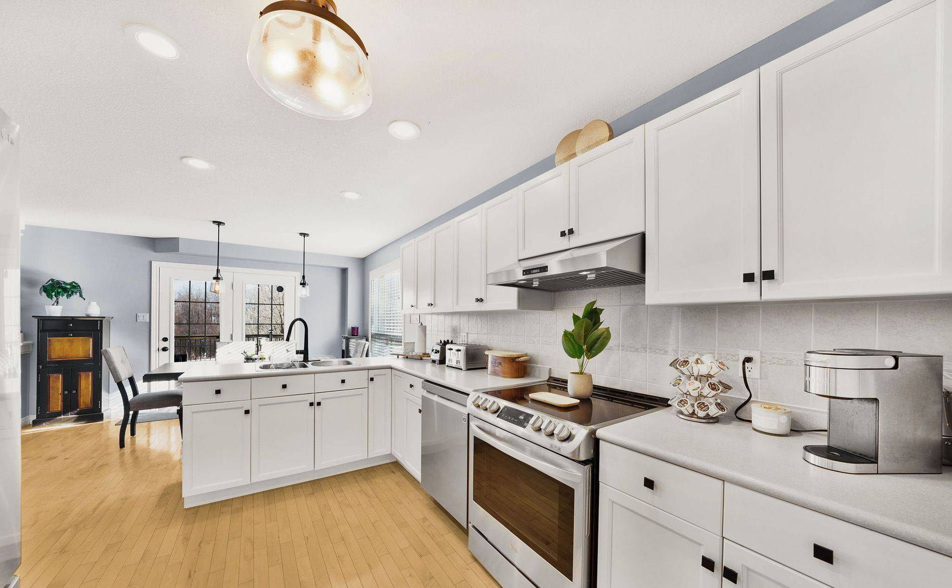 Amaranth, ON L9V 3J3,22 Devonleigh DR