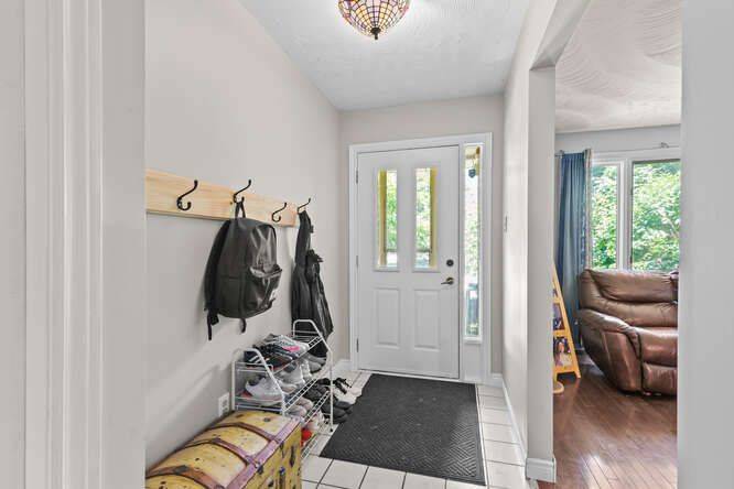 Southwest Middlesex, ON N0L 1M0,112 Elgin AVE