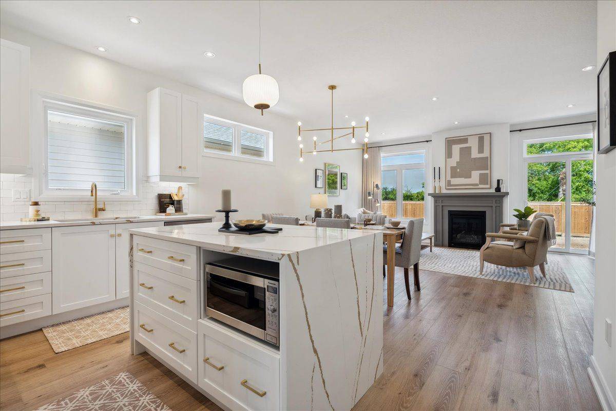Fort Erie, ON L0S 1B0,7 BEACHWALK CRES