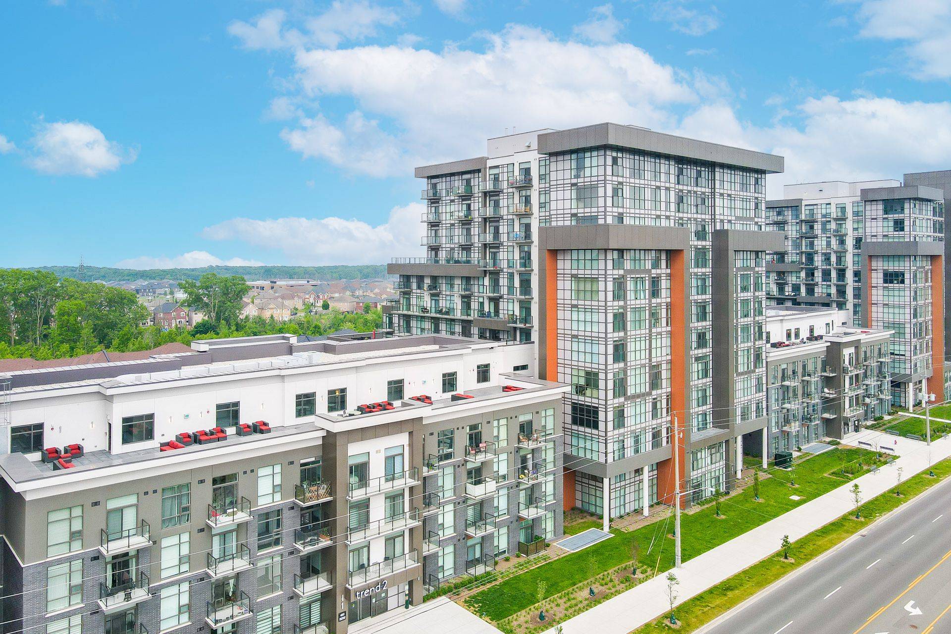 Hamilton, ON L8B 2A5,460 Dundas ST E #231