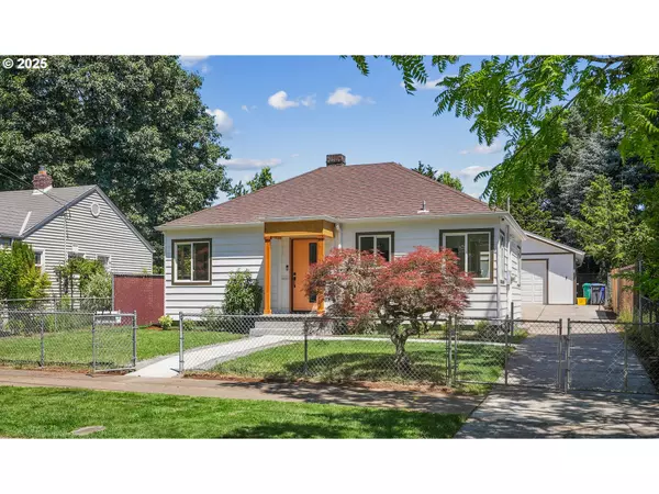 6445 N AMHERST ST, Portland, OR 97203
